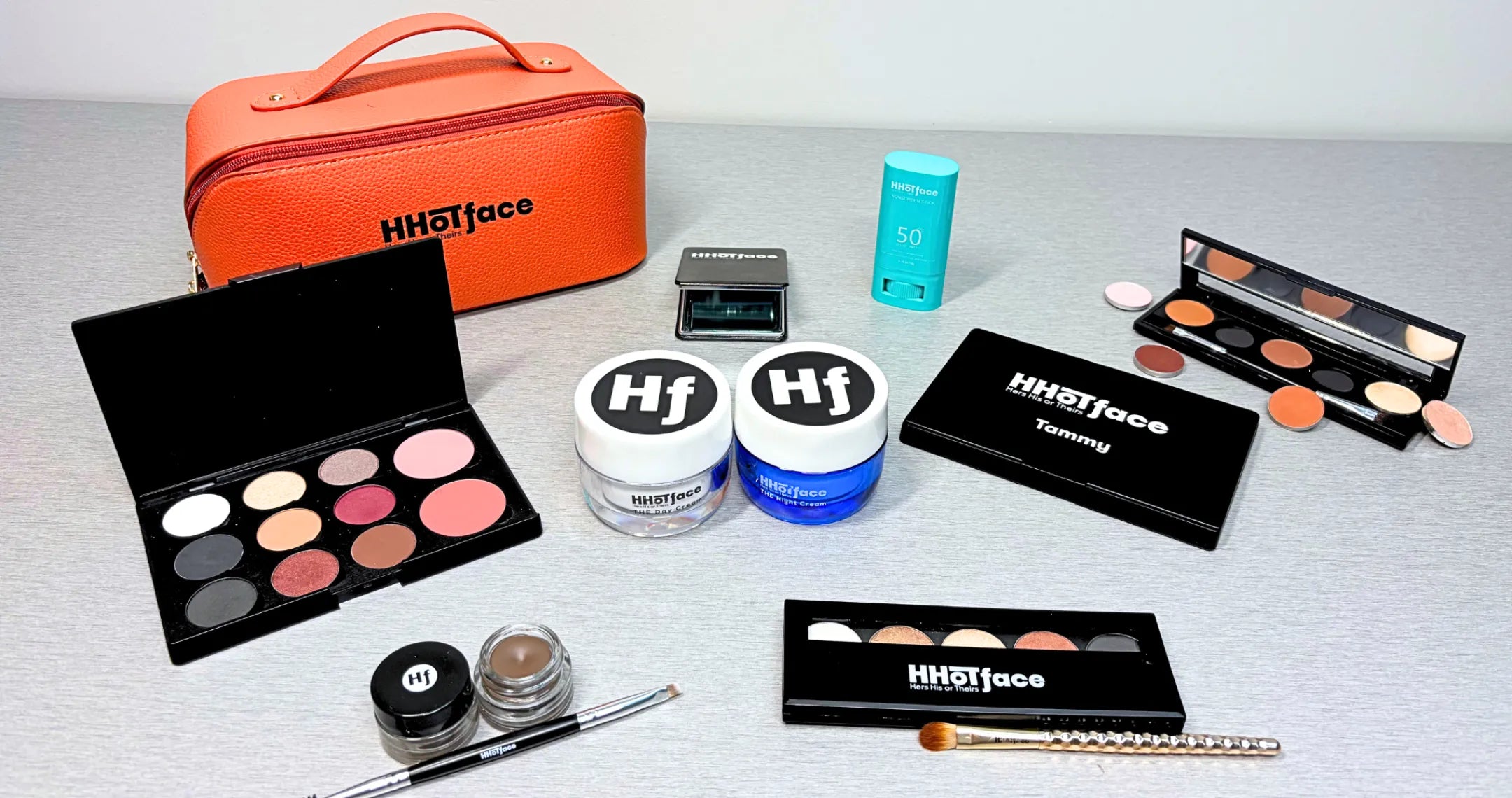 HHoTface products on table